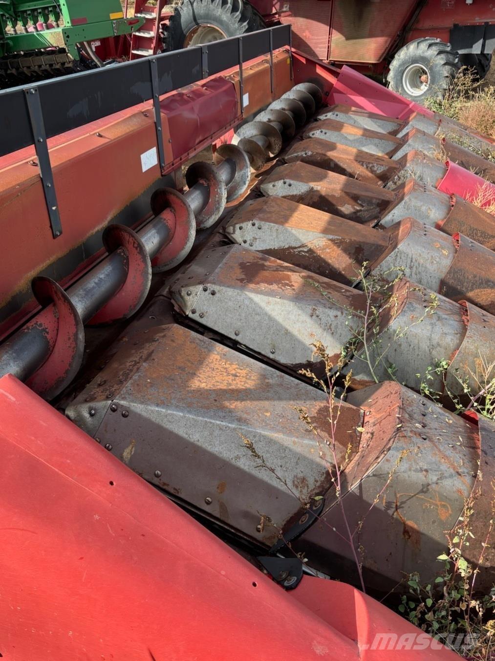 Case IH 1083 Kombajny zbożowe