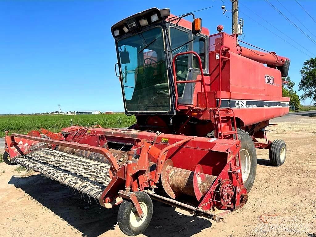 Case IH 1660 Kombajny zbożowe