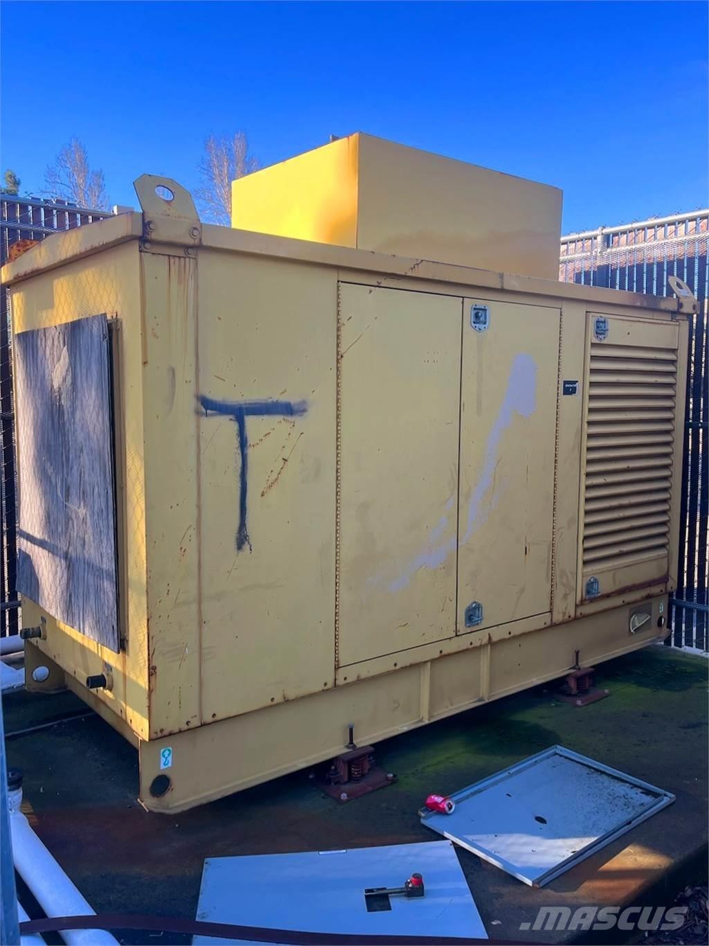 CAT 400 KW Maszyny budowlane - Inne