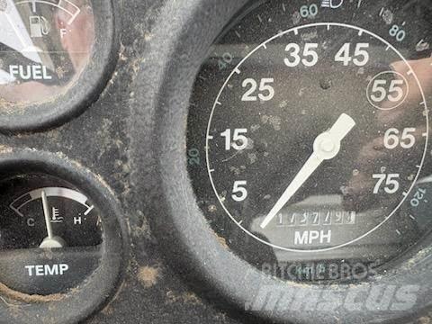Ford LN8000 Inne
