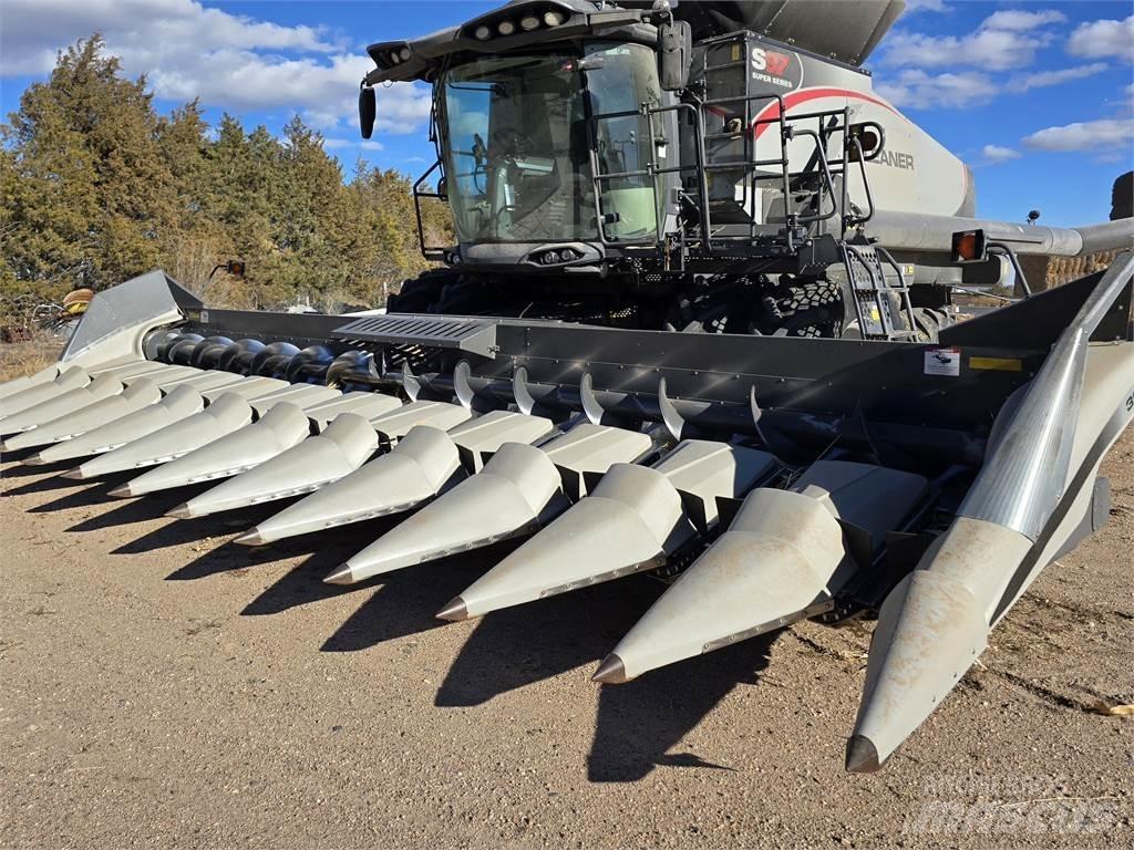 Gleaner 3000 Kombajny zbożowe