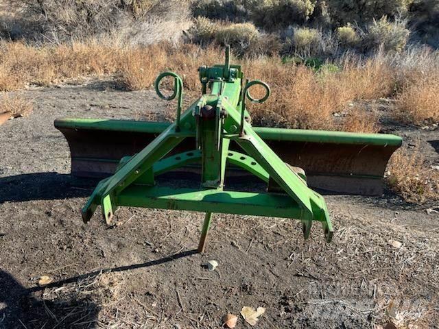 John Deere  Włóki polowe