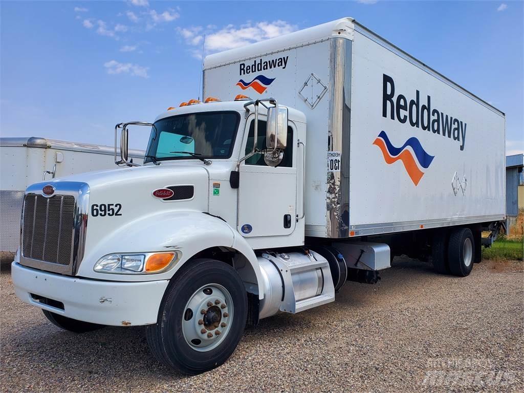 Peterbilt 337 Inne