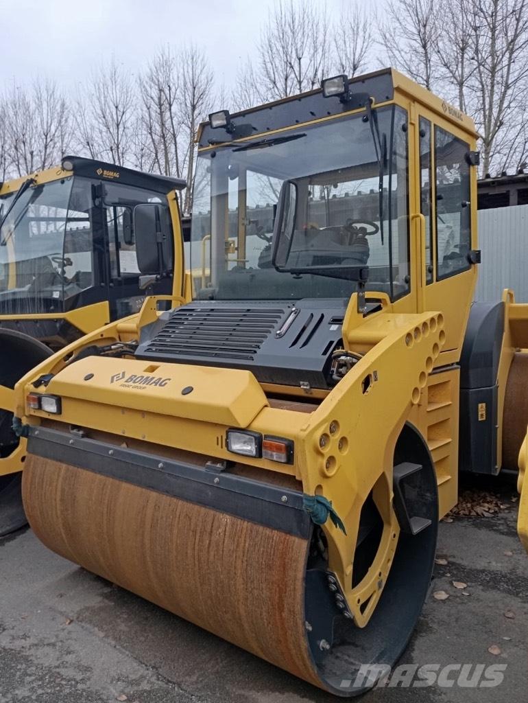 Bomag BW 203 AD-4 Walce dwubębnowe
