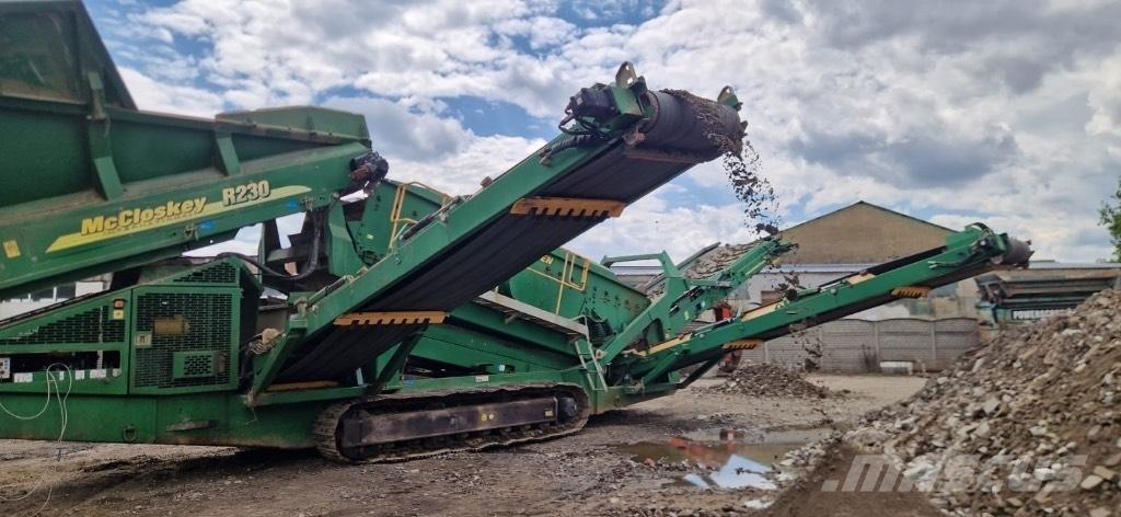McCloskey R230 Przesiewacze