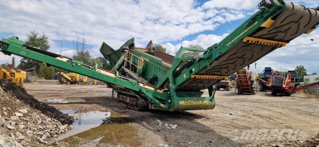 McCloskey R230 Przesiewacze
