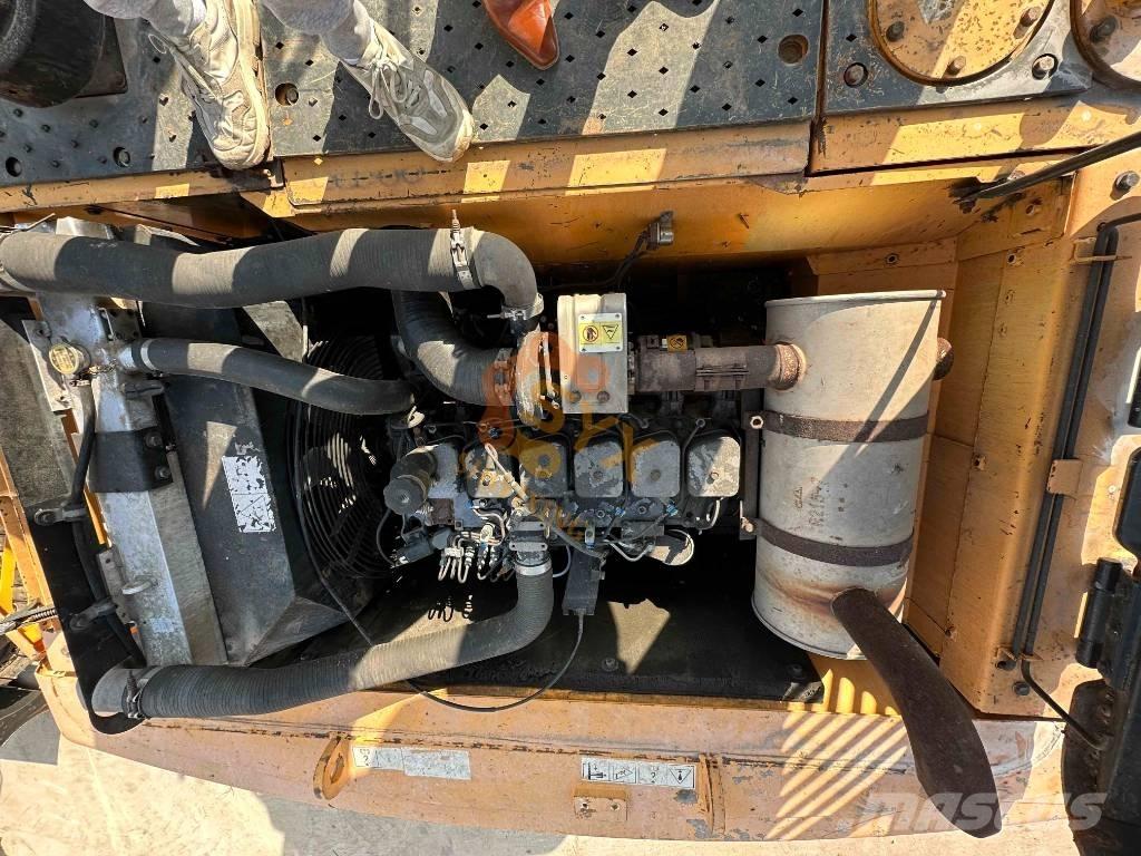 Hyundai R 225 -9 Koparki gąsienicowe