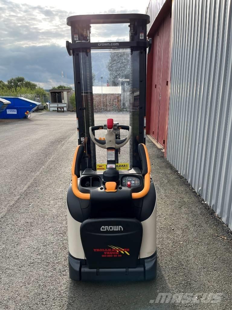 Crown ETi 4000-1.2 Wózki widłowe unoszące z dyszlem