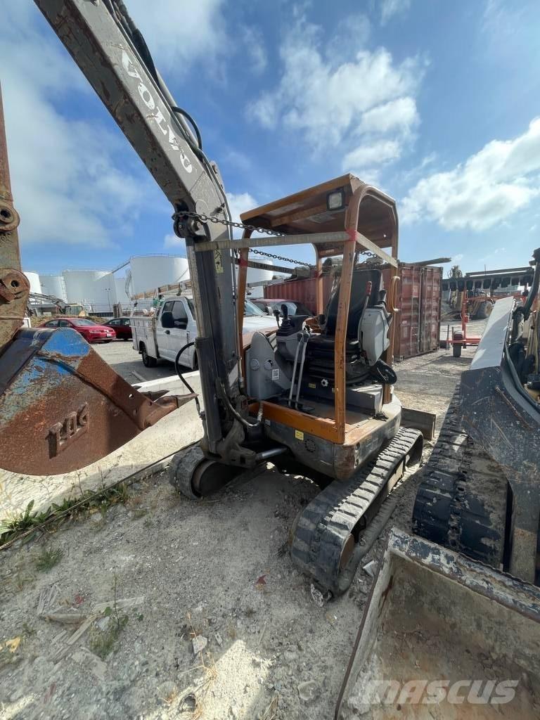 Volvo ECR 38 Minikoparki