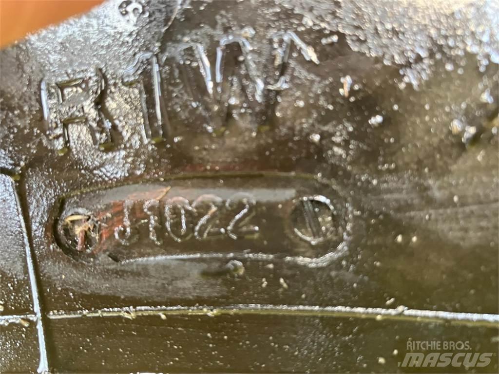 BKT 480/65R28 Opony, koła i felgi