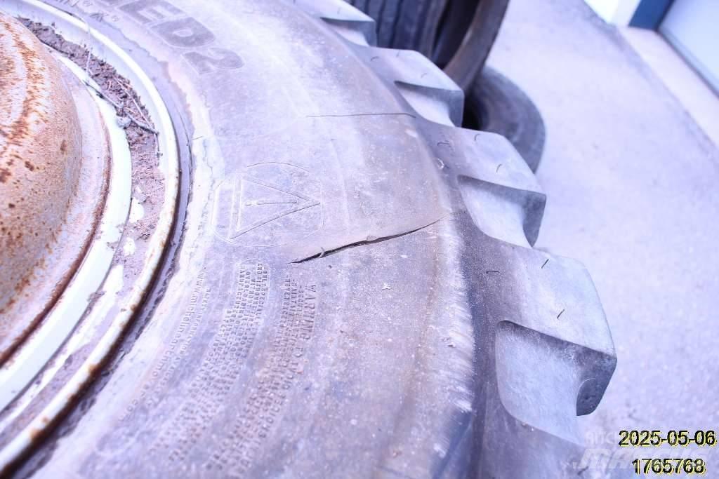 Michelin XMINED2 Opony, koła i felgi