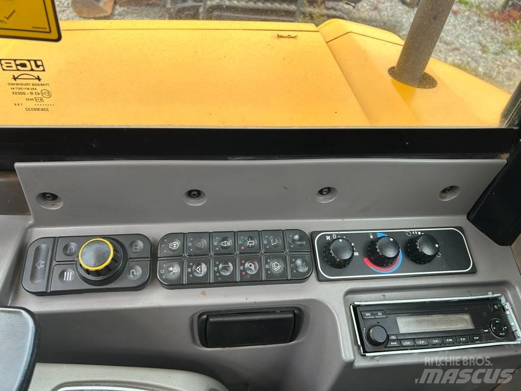 JCB 48 Z-1 Minikoparki