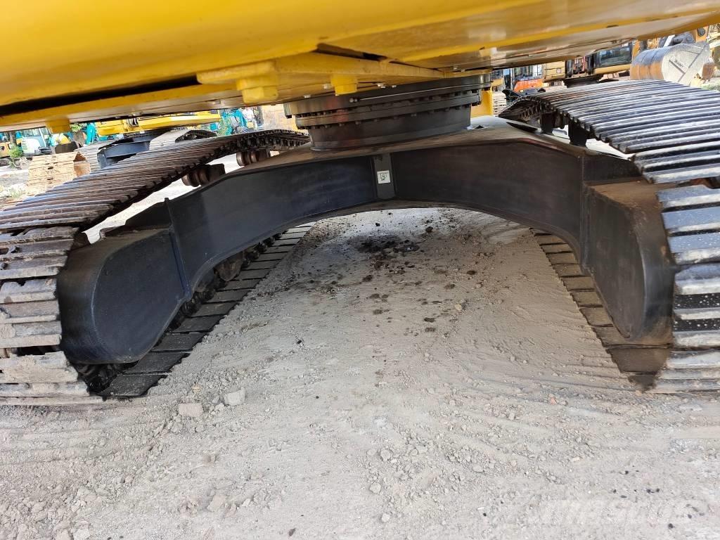 Komatsu PC 220-8 Koparki gąsienicowe