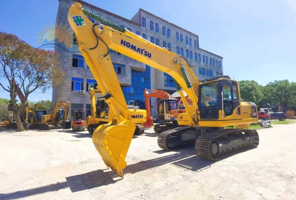 Komatsu PC 200-8 Koparki gąsienicowe