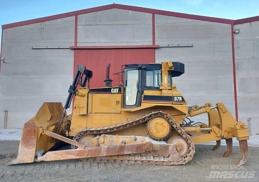 CAT D7R SERIE 2 Spycharki gąsienicowe