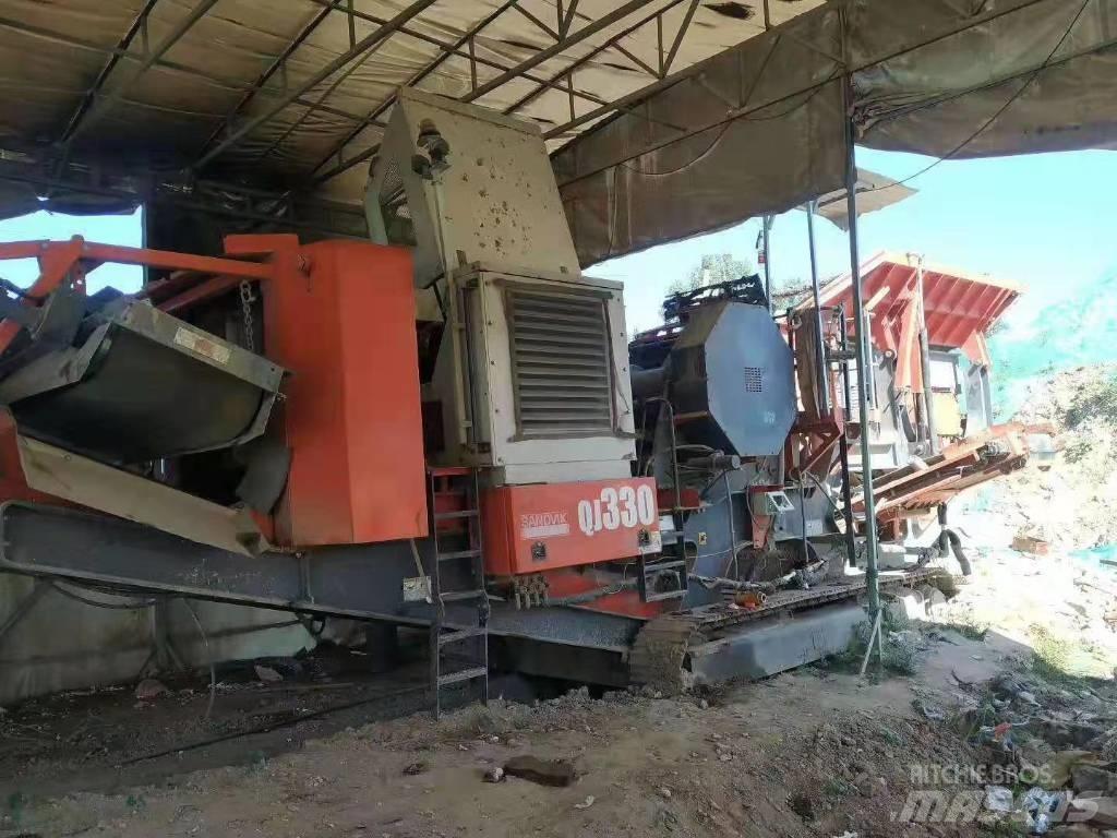 Sandvik QJ330 Kruszarki mobilne