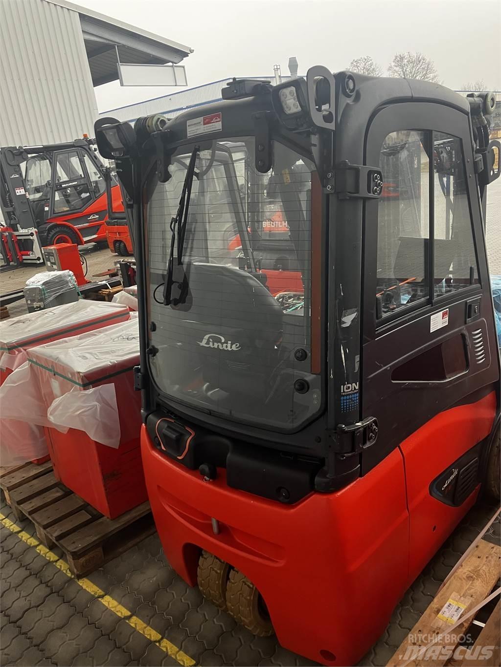 Linde E16C Wózki elektryczne