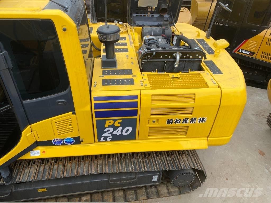 Komatsu PC 240 LC Koparki gąsienicowe
