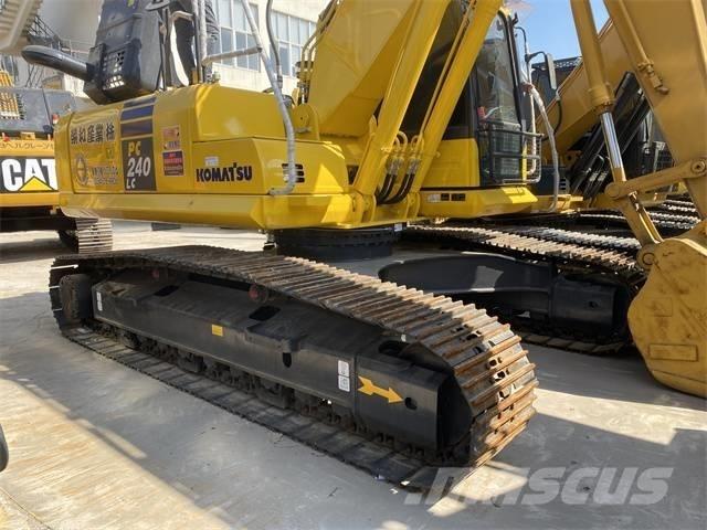 Komatsu PC 240 LC Koparki gąsienicowe