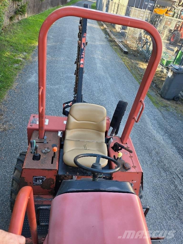 Ditch Witch RT 40 Koparki łańcuchowe