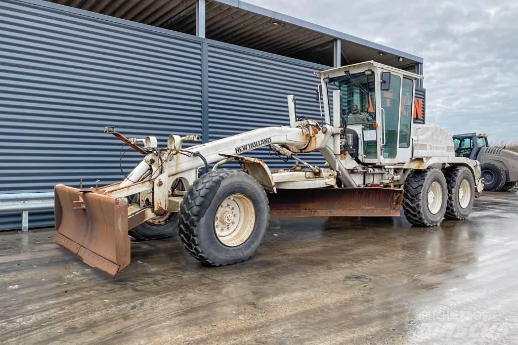 New Holland F156.6 Równiarki
