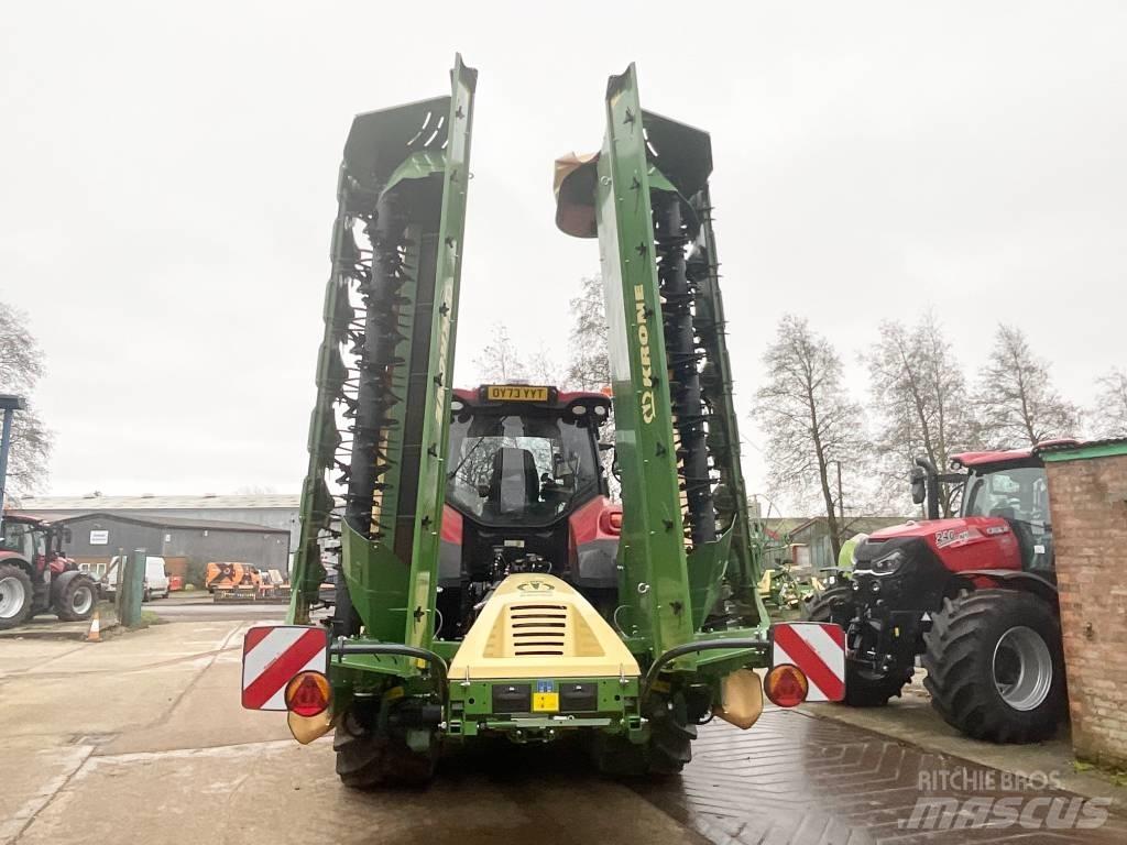 Krone b1000 Kosiarki ze wstępną obróbka paszy