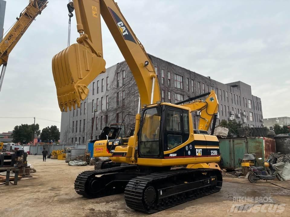 CAT 320 B L Koparki gąsienicowe