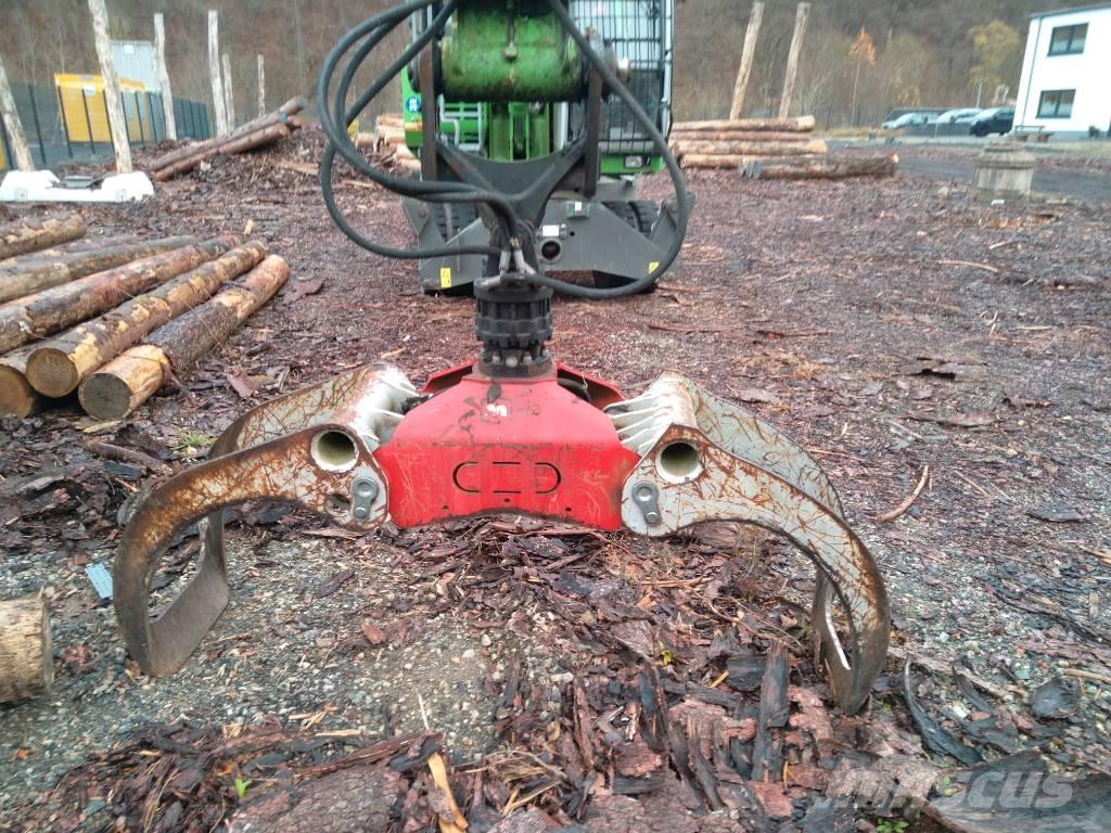 Sennebogen 818 E Koparki przeładunkowe