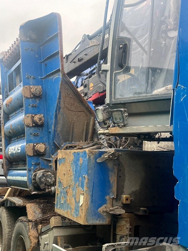 Volvo FH 750 Łuparki, pilarki i wiórkarki