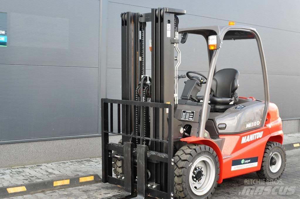 Manitou MI30D Wózki Diesla