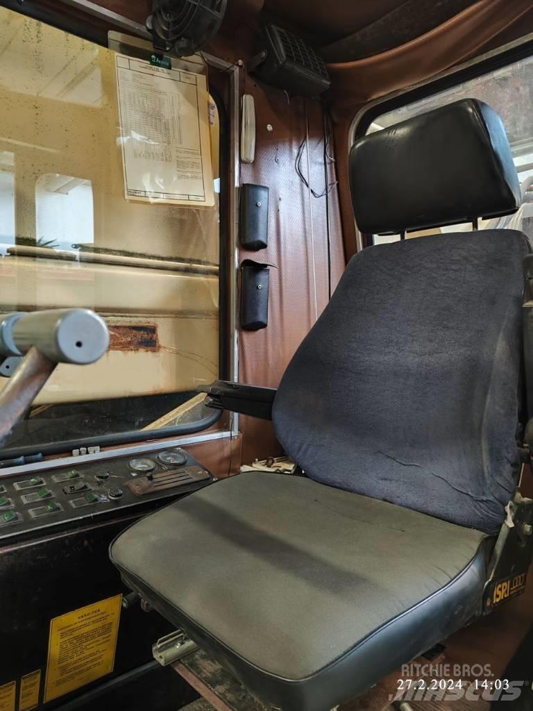 Lokomo A 353 NR Żurawie szosowo-terenowe