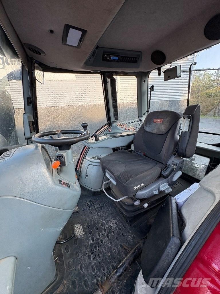 Valtra N 143 Ciągniki rolnicze