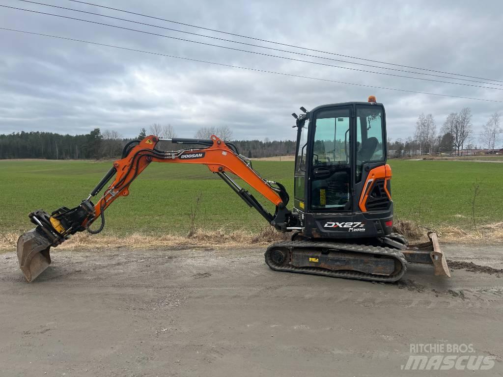 Doosan DX27 Minikoparki