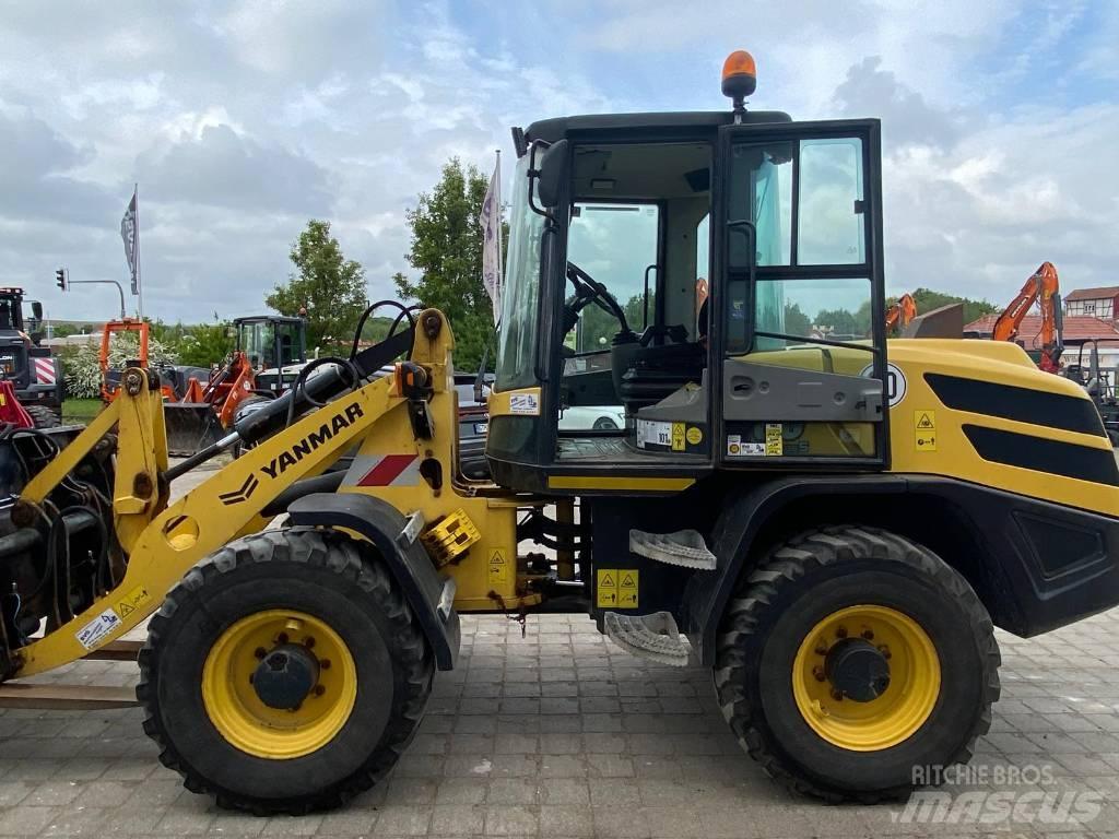 Yanmar V100 Ładowarki kołowe