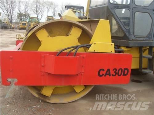 Dynapac CA30D Walce jednobębnowe