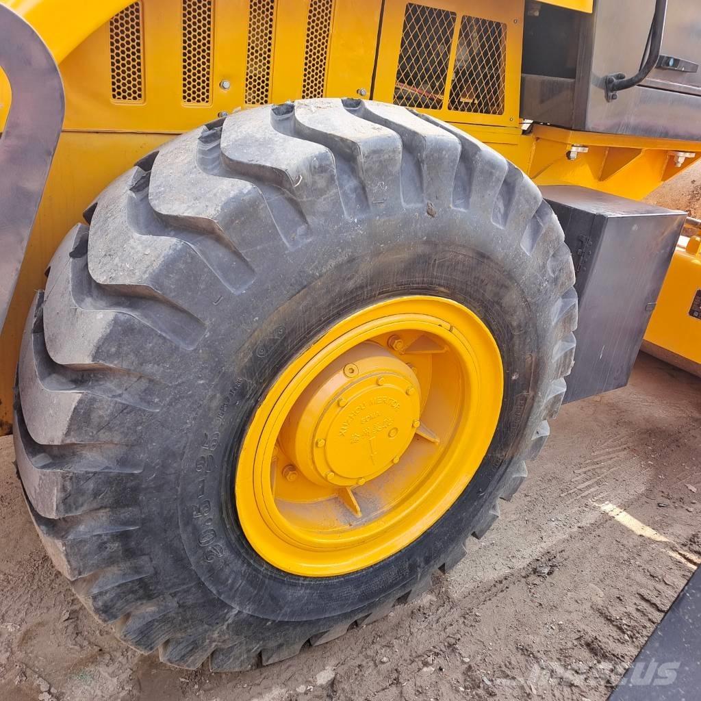 XCMG XS 203 J Walce jednobębnowe