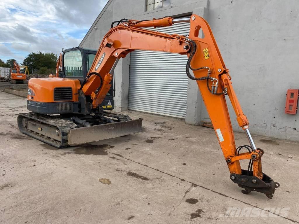 Doosan Develon DX85R Midikoparki  7t - 12t
