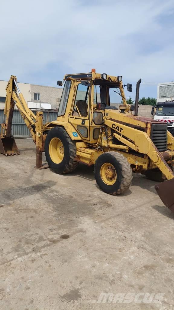 CAT 428 B 4x4 Koparko-ładowarki