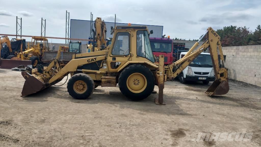 CAT 428 B 4x4 Koparko-ładowarki