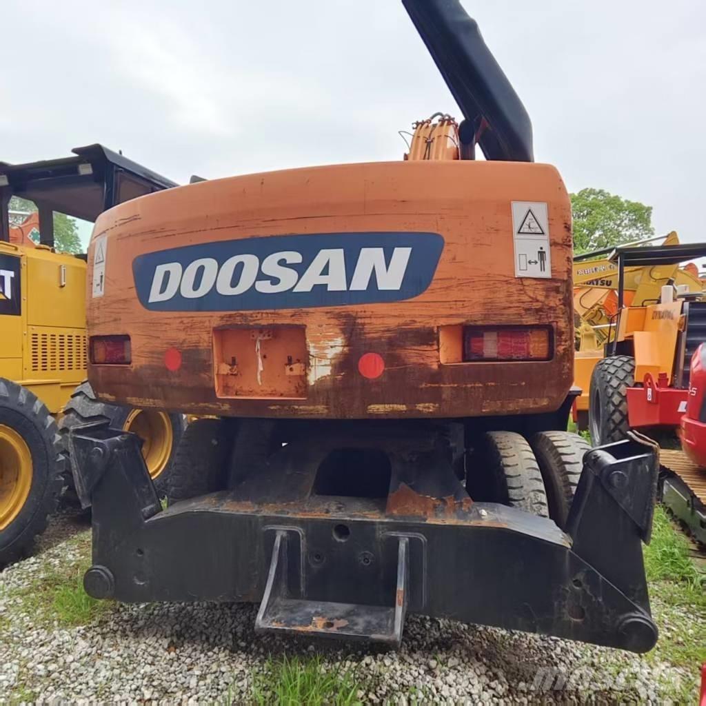 Doosan DH 210 W-7 Koparki kołowe