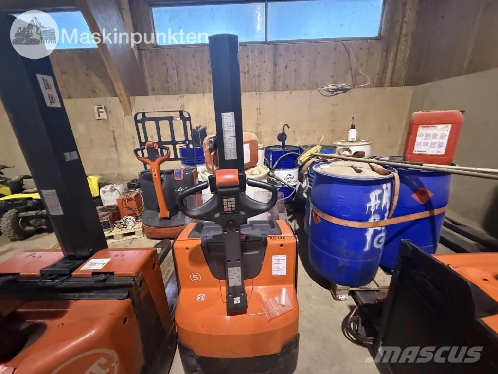 Toyota BT SWE 80 L Wózki elektryczne