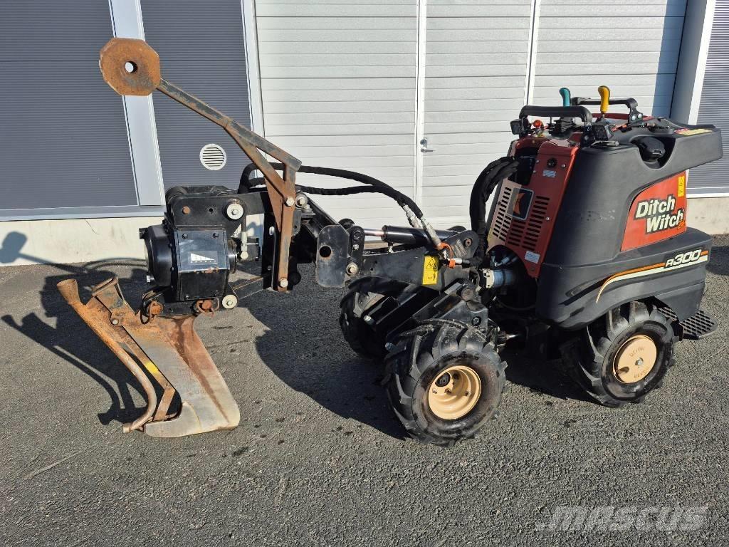 Ditch Witch R300 Koparki łańcuchowe