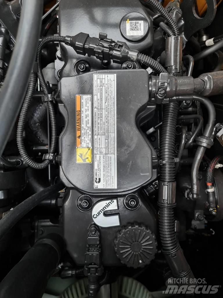 Hyundai HX210AL Koparki gąsienicowe