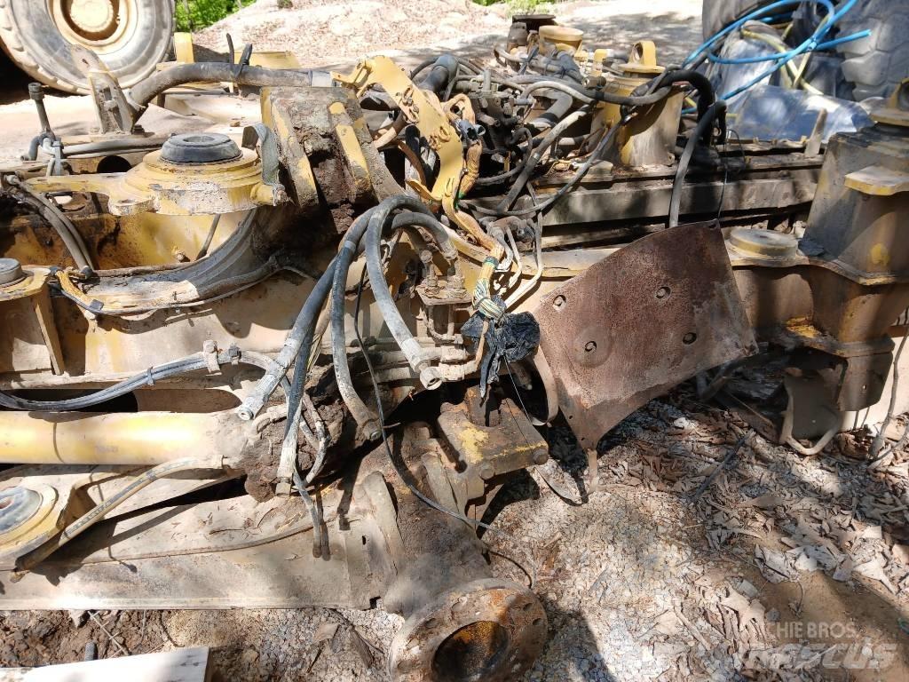 CAT 730 Wozidła przegubowe