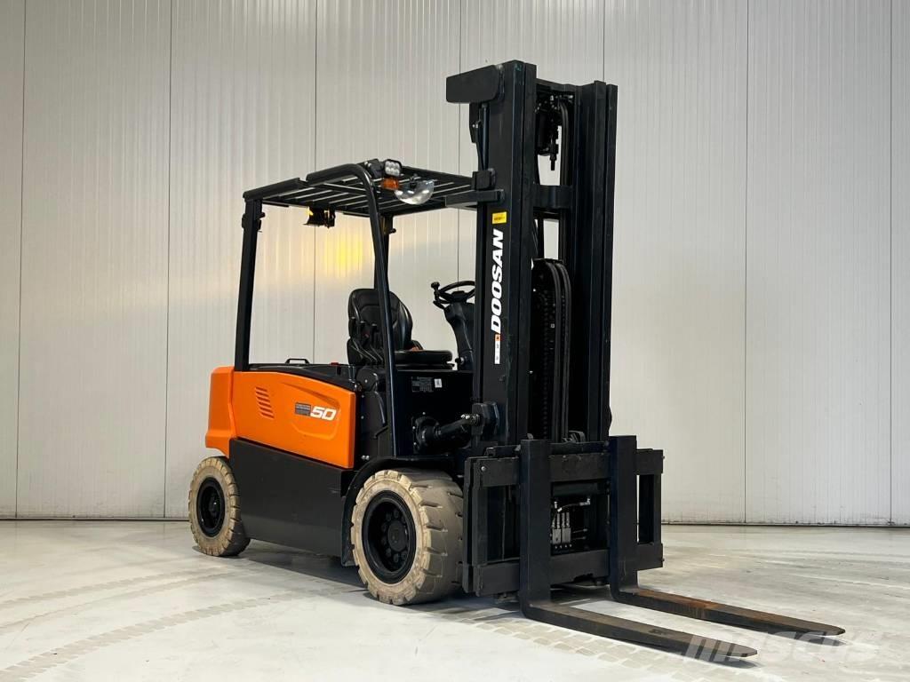Doosan B50X-7 Wózki elektryczne