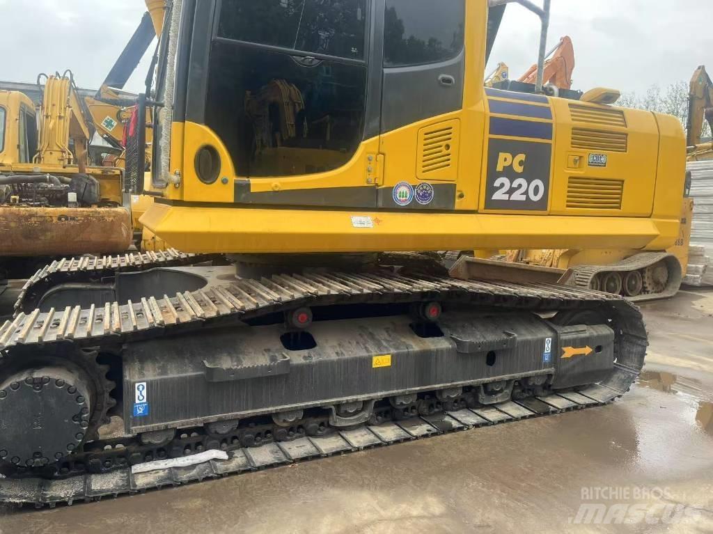 Komatsu PC 220-8 Koparki gąsienicowe