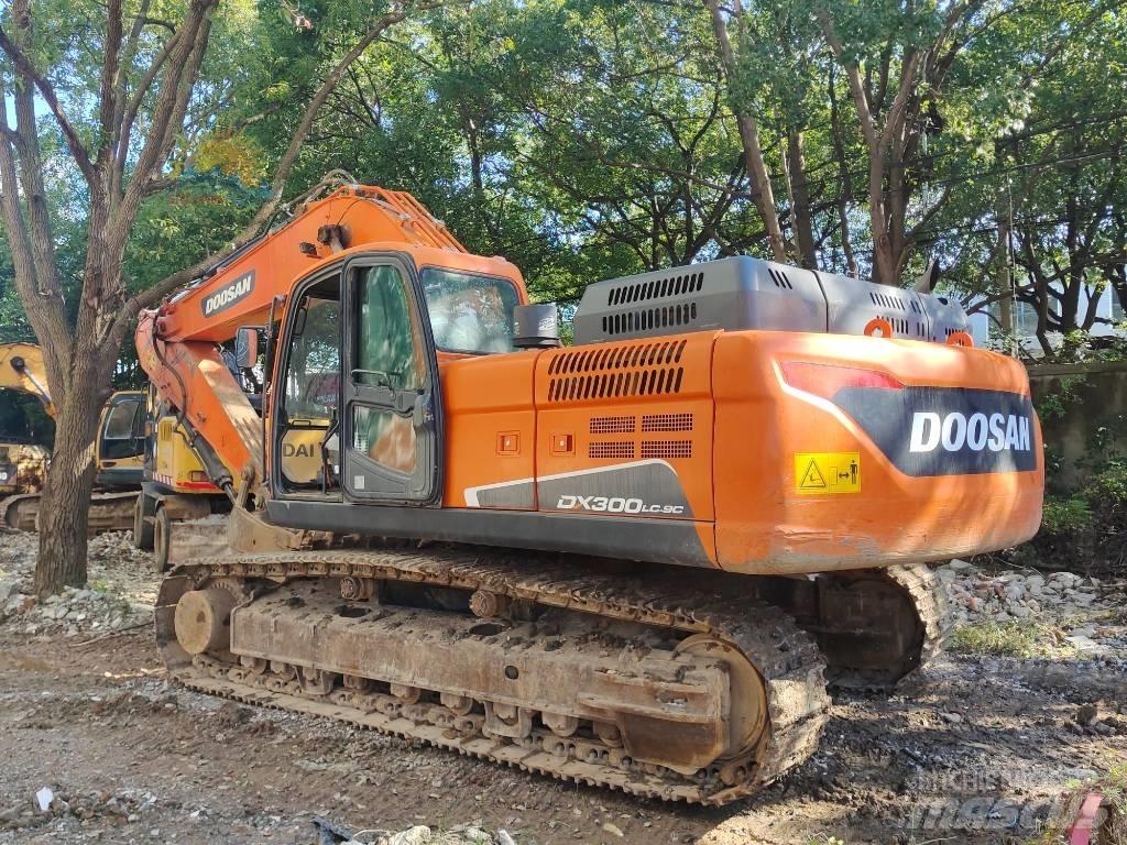 Doosan DX 300 LC Koparki gąsienicowe