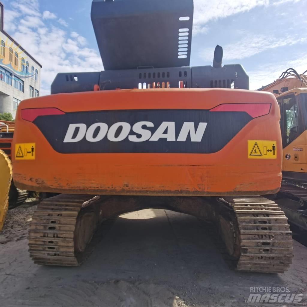 Doosan DX 300 LC Koparki gąsienicowe