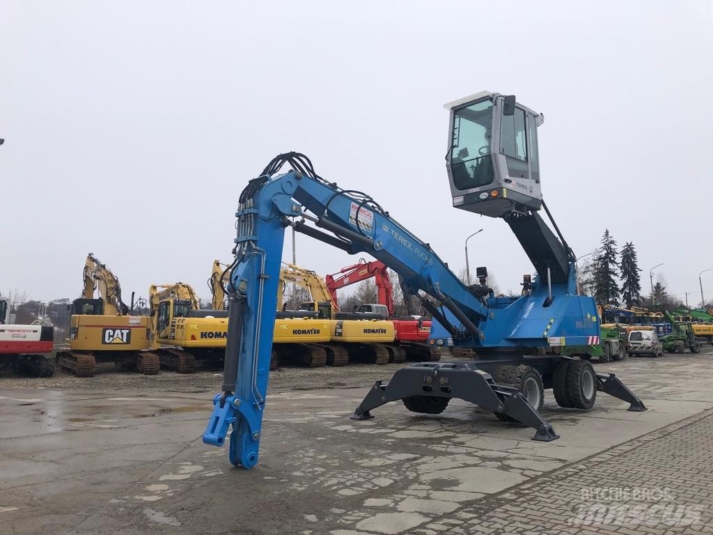 Fuchs MHL 320 Koparki przeładunkowe