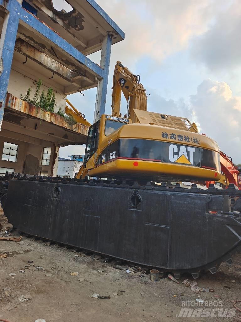 CAT 320 C Koparki pływające - amfibie
